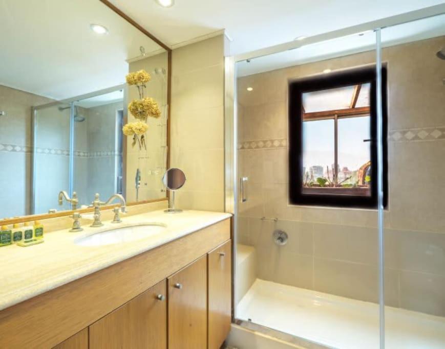 Vitacura Family - Eclectic 3 Bed In Condes * Santiago