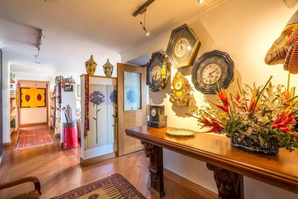 Vitacura Family - Eclectic 3 Bed In Condes Santiago