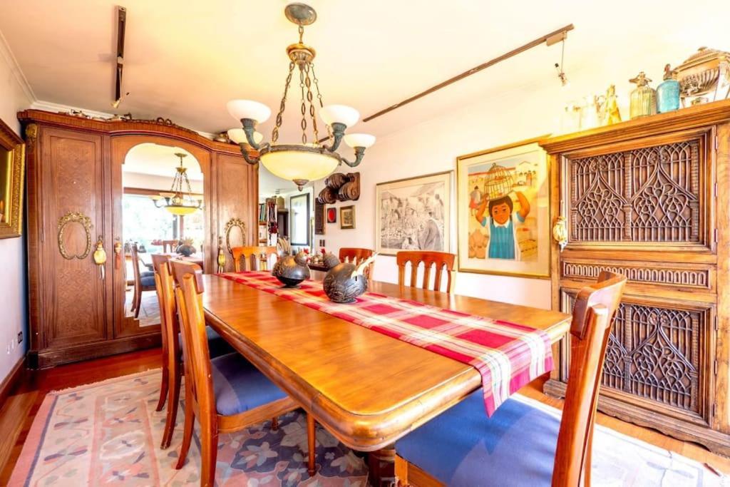 Vitacura Family - Eclectic 3 Bed In Condes *